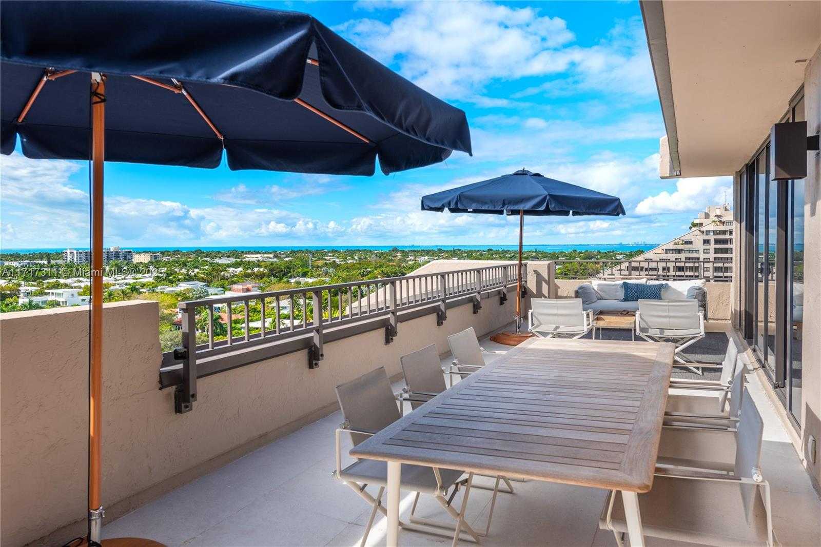 Small Image of 201 CRANDON BLVD #1002, Key Biscayne Number 7