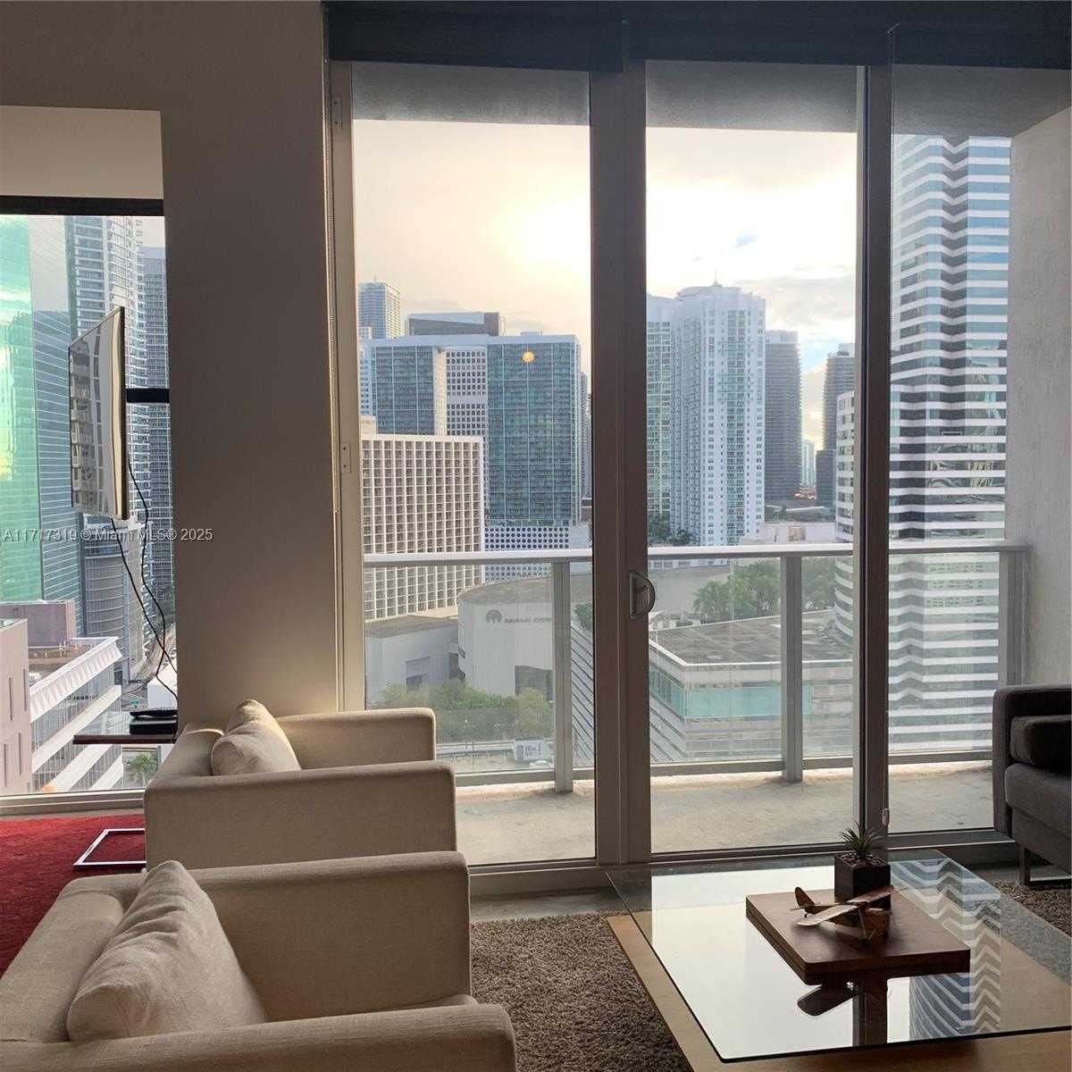 Small Image of 151 SOUTH EAST 1ST ST #2009, Miami Number 8