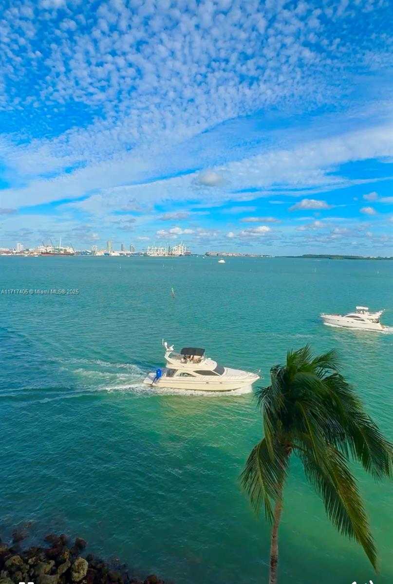 Small Image of 800 CLAUGHTON ISLAND DR #502, Miami Number 11