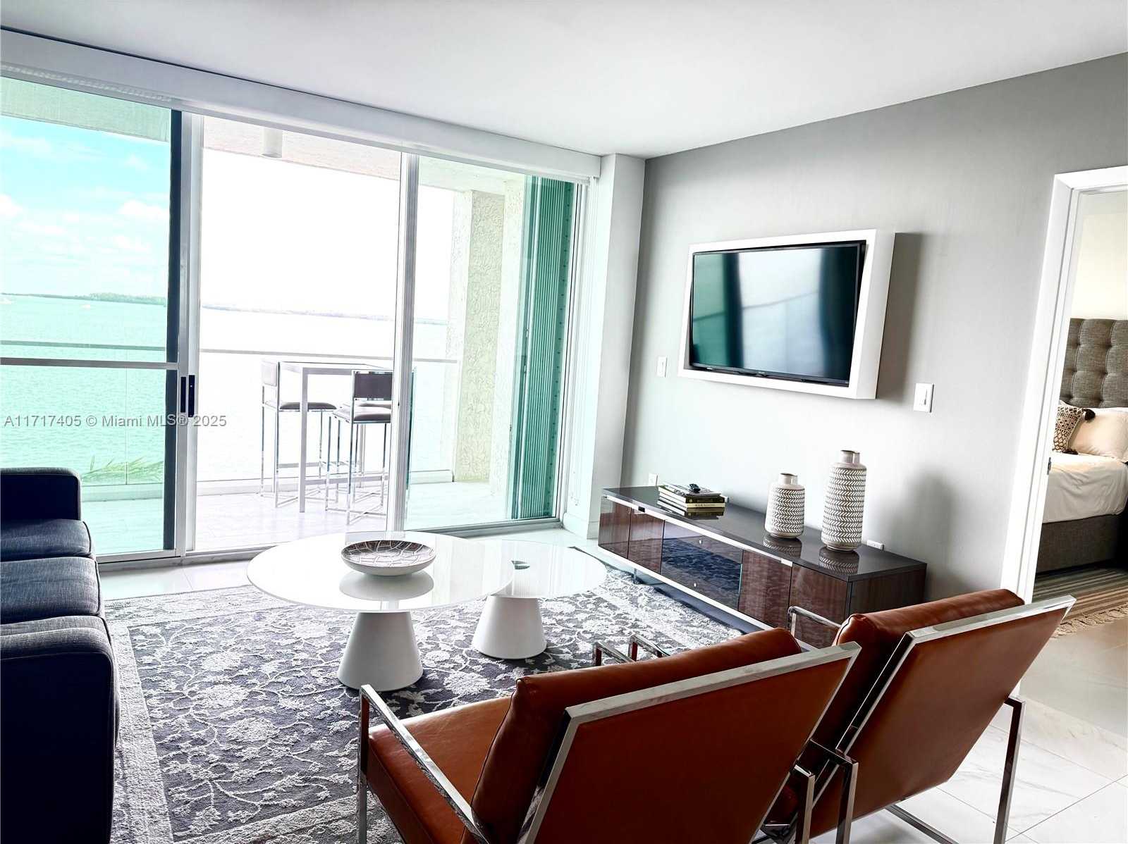 Small Image of 800 CLAUGHTON ISLAND DR #502, Miami Number 5