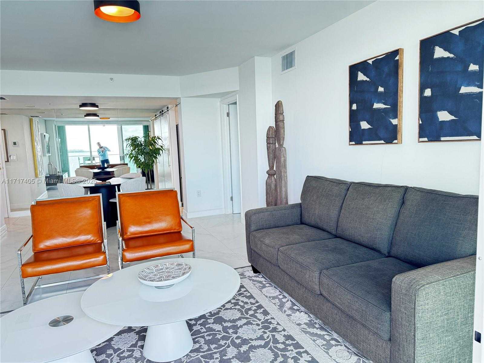 Small Image of 800 CLAUGHTON ISLAND DR #502, Miami Number 8