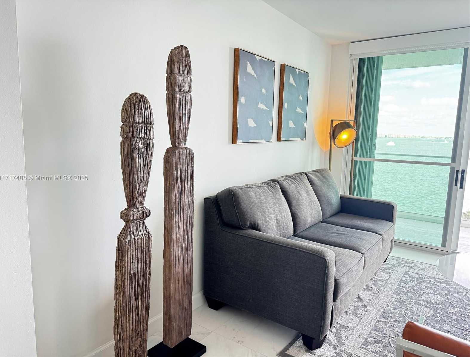 Small Image of 800 CLAUGHTON ISLAND DR #502, Miami Number 9
