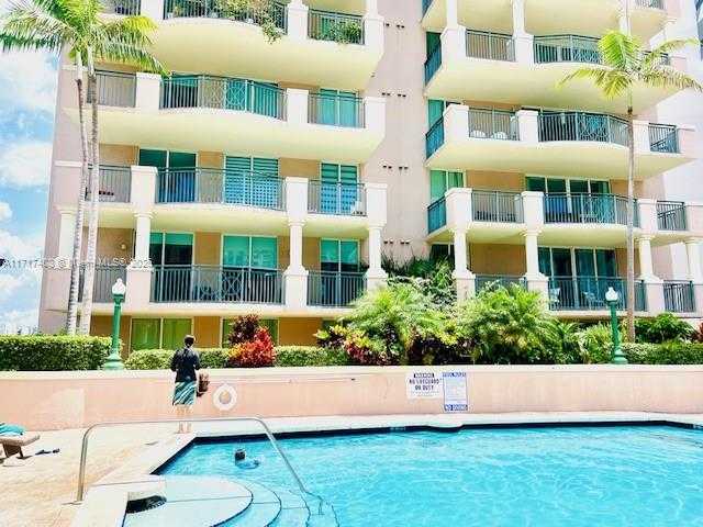 Small Image of 17555 ATLANTIC BLVD #PH4, Sunny Isles Beach Number 24