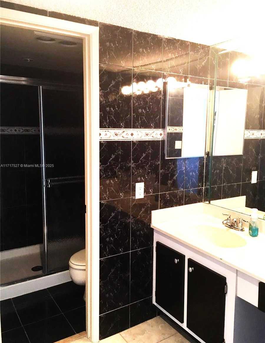 Small Image of 20355 NORTH EAST 34TH CT #321, Aventura Number 19