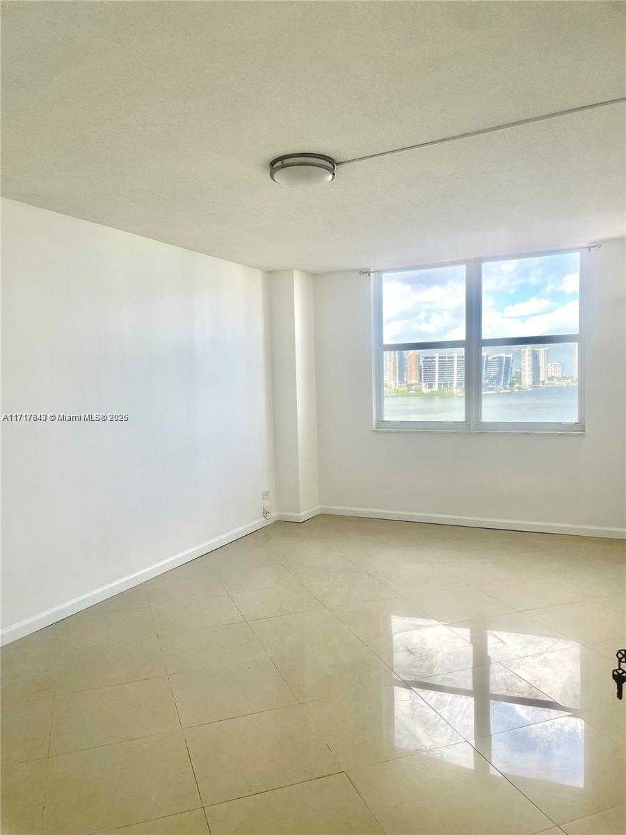 Small Image of 251 174TH #904, Sunny Isles Beach Number 12