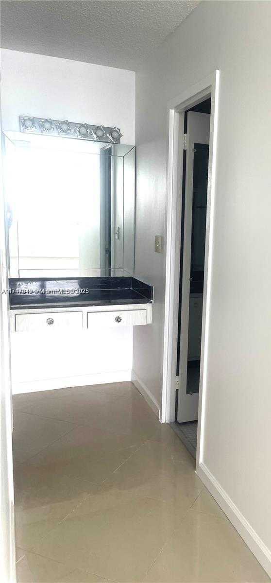 Small Image of 251 174TH #904, Sunny Isles Beach Number 17