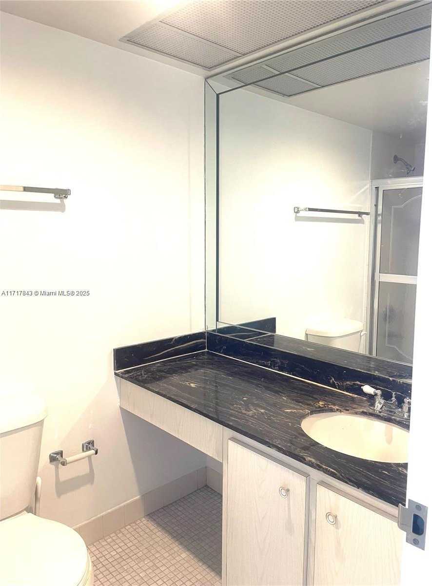 Small Image of 251 174TH #904, Sunny Isles Beach Number 18