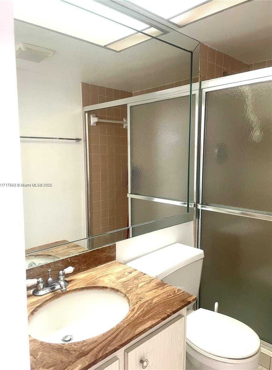 Small Image of 251 174TH #904, Sunny Isles Beach Number 20