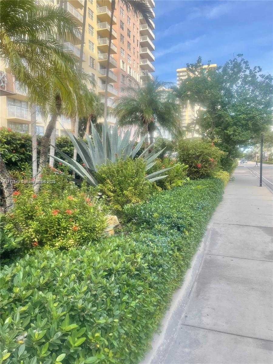 Small Image of 251 174TH #904, Sunny Isles Beach Number 29