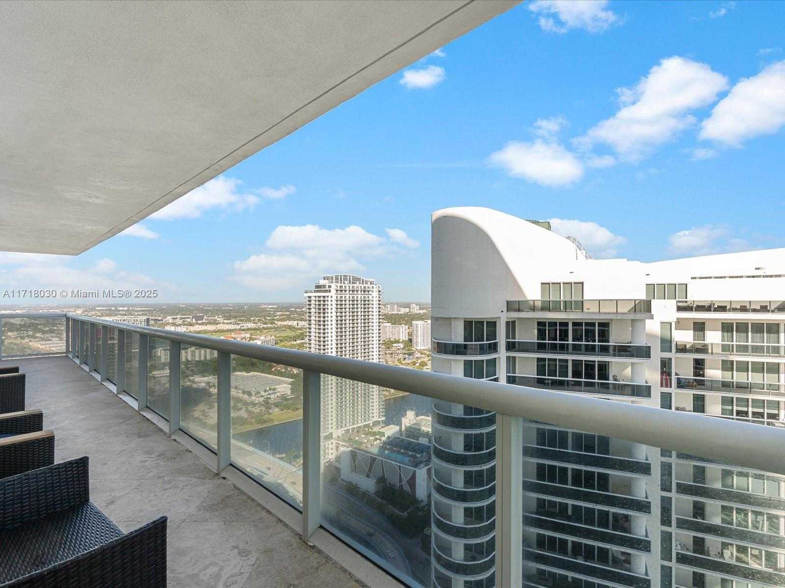 Small Image of 1830 SOUTH OCEAN DR #4508, Hallandale Beach Number 34