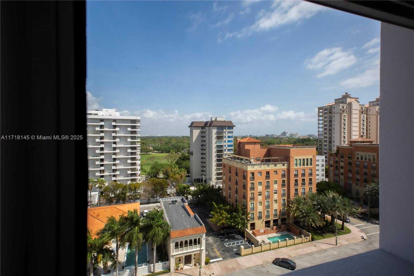 Small Image of 700 BILTMORE WAY #1016, Coral Gables Number 12