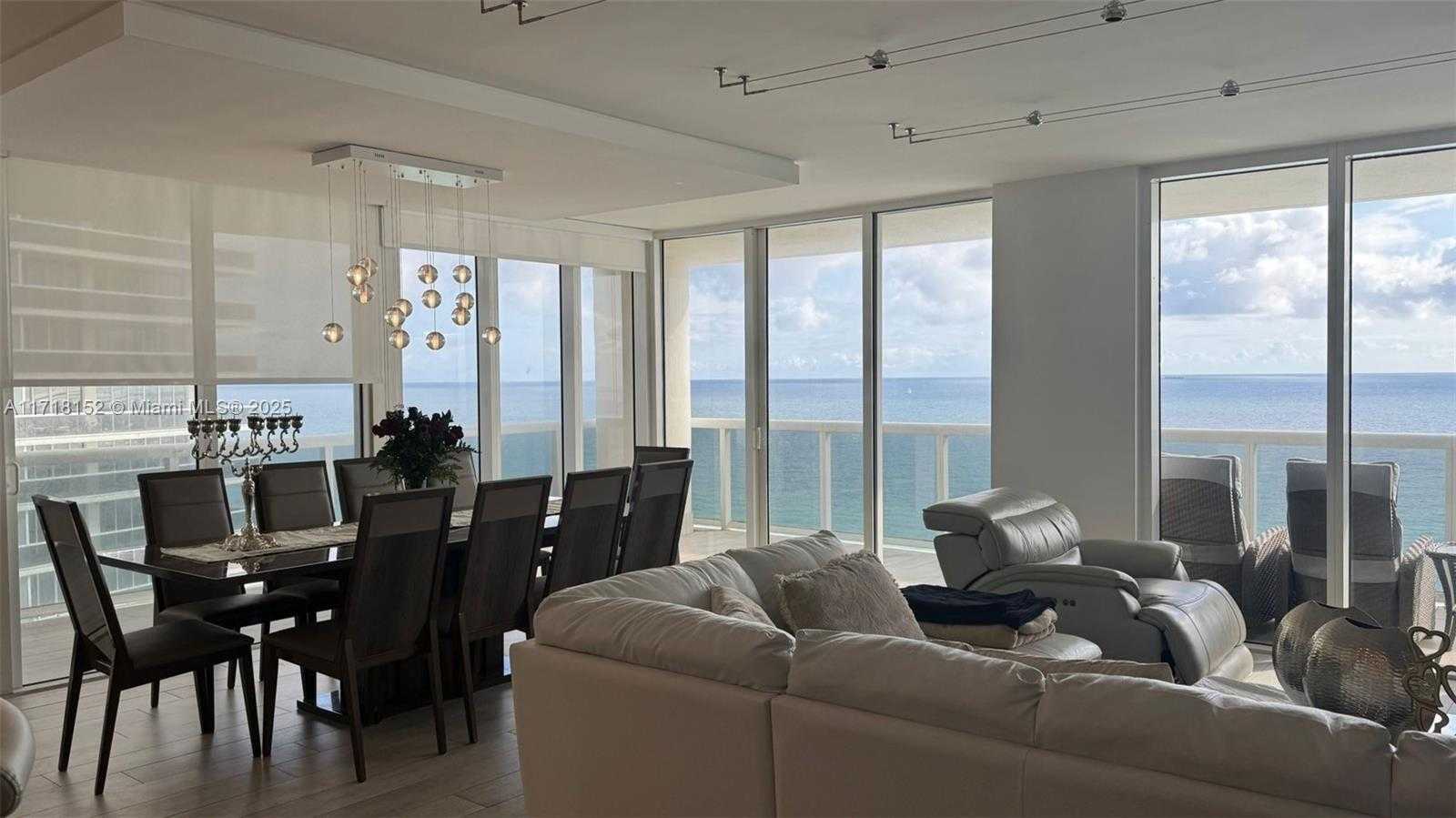 Small Image of 1850 SOUTH OCEAN DR #1701, Hallandale Beach Number 11