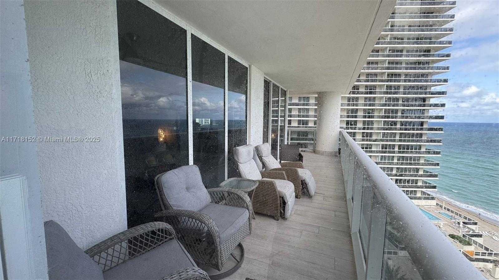 Small Image of 1850 SOUTH OCEAN DR #1701, Hallandale Beach Number 27