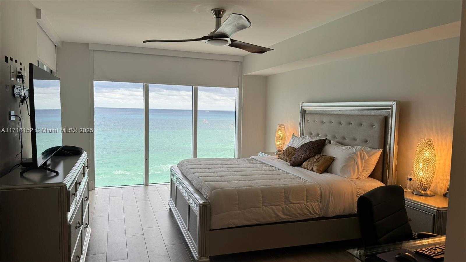 Small Image of 1850 SOUTH OCEAN DR #1701, Hallandale Beach Number 31