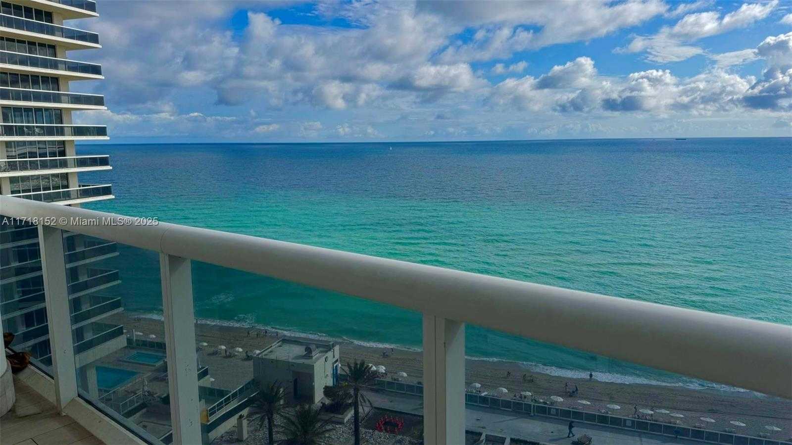 Small Image of 1850 SOUTH OCEAN DR #1701, Hallandale Beach Number 4