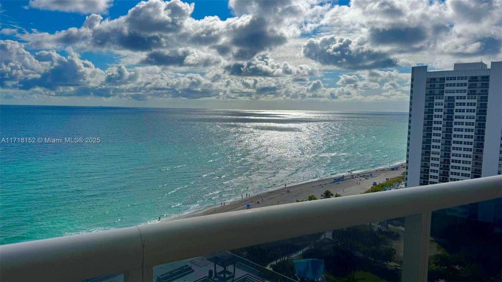 Small Image of 1850 SOUTH OCEAN DR #1701, Hallandale Beach Number 5