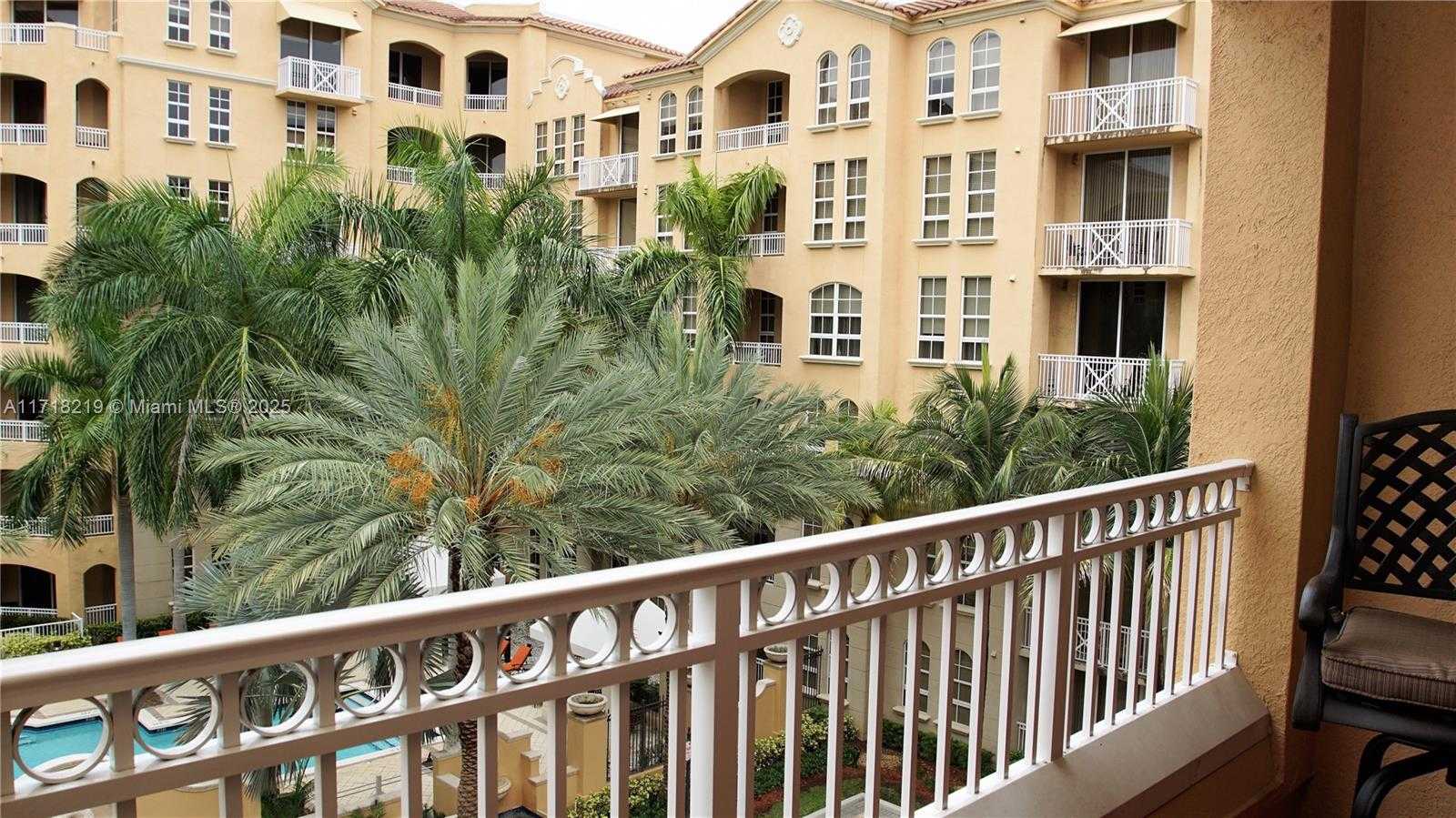 Small Image of 3001 NORTH EAST 185TH ST #428, Aventura Number 16