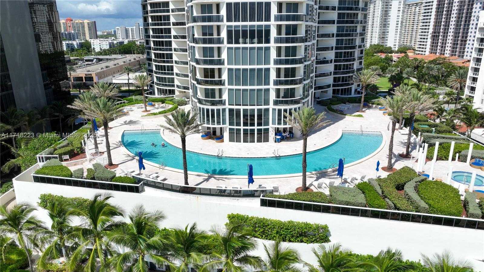 Small Image of 17201 COLLINS AVE #706, Sunny Isles Beach Number 3