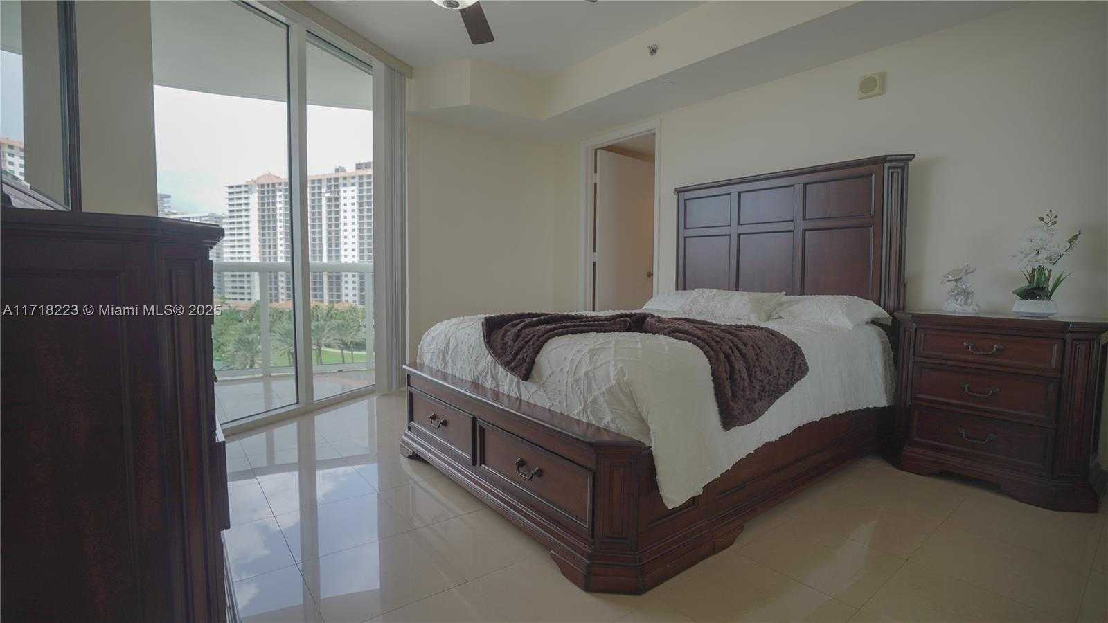 Small Image of 17201 COLLINS AVE #706, Sunny Isles Beach Number 53