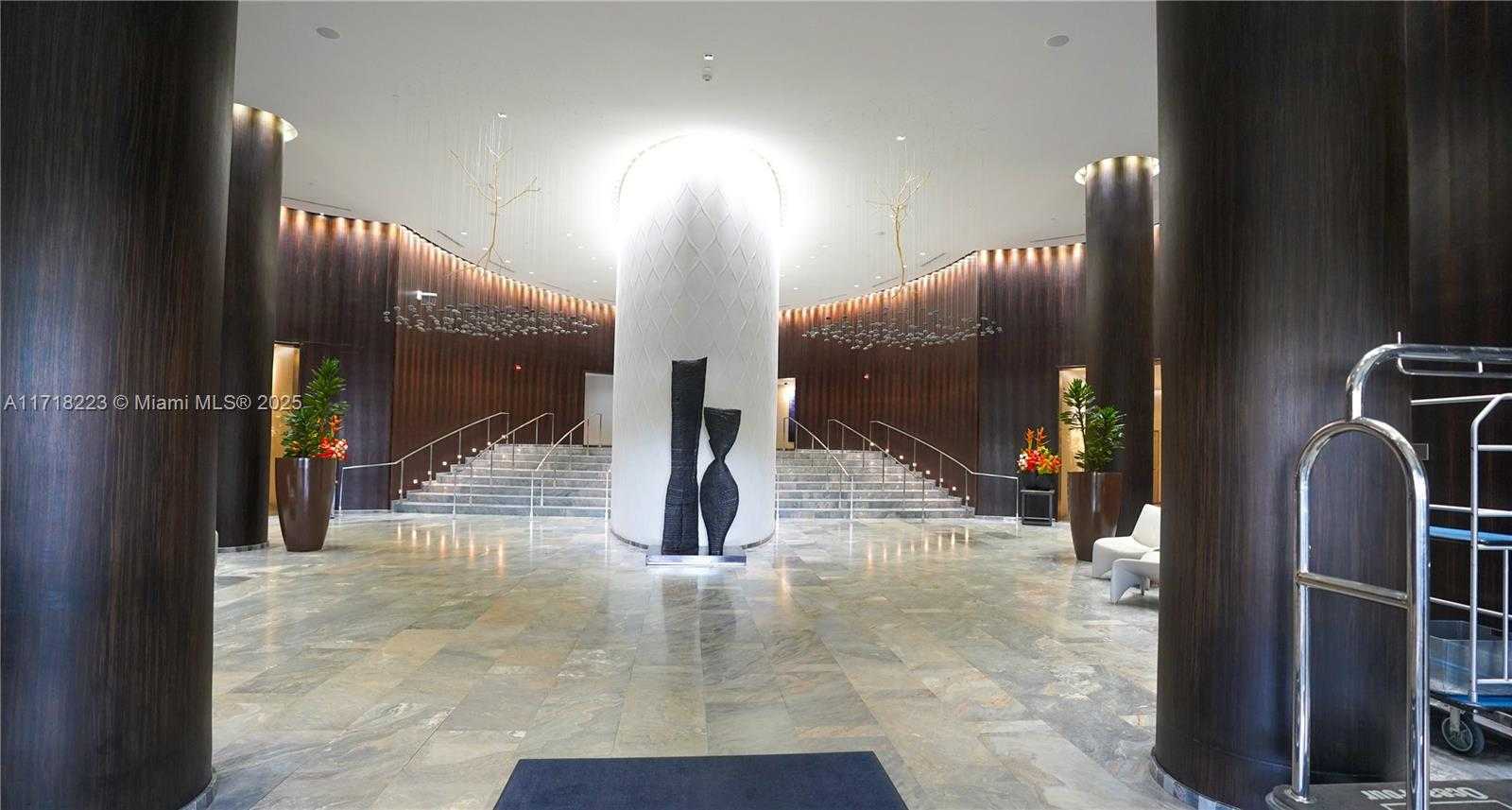 Small Image of 17201 COLLINS AVE #706, Sunny Isles Beach Number 9