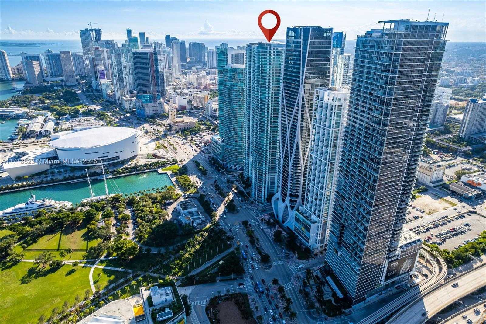 Small Image of 900 BISCAYNE BLVD #5706, Miami Number 4