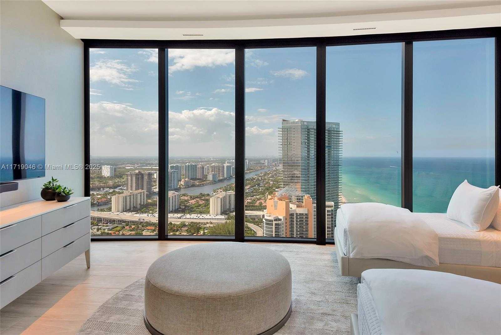 Small Image of 18555 COLLINS AVE #4705, Sunny Isles Beach Number 32