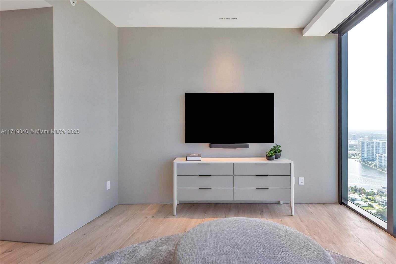 Small Image of 18555 COLLINS AVE #4705, Sunny Isles Beach Number 33