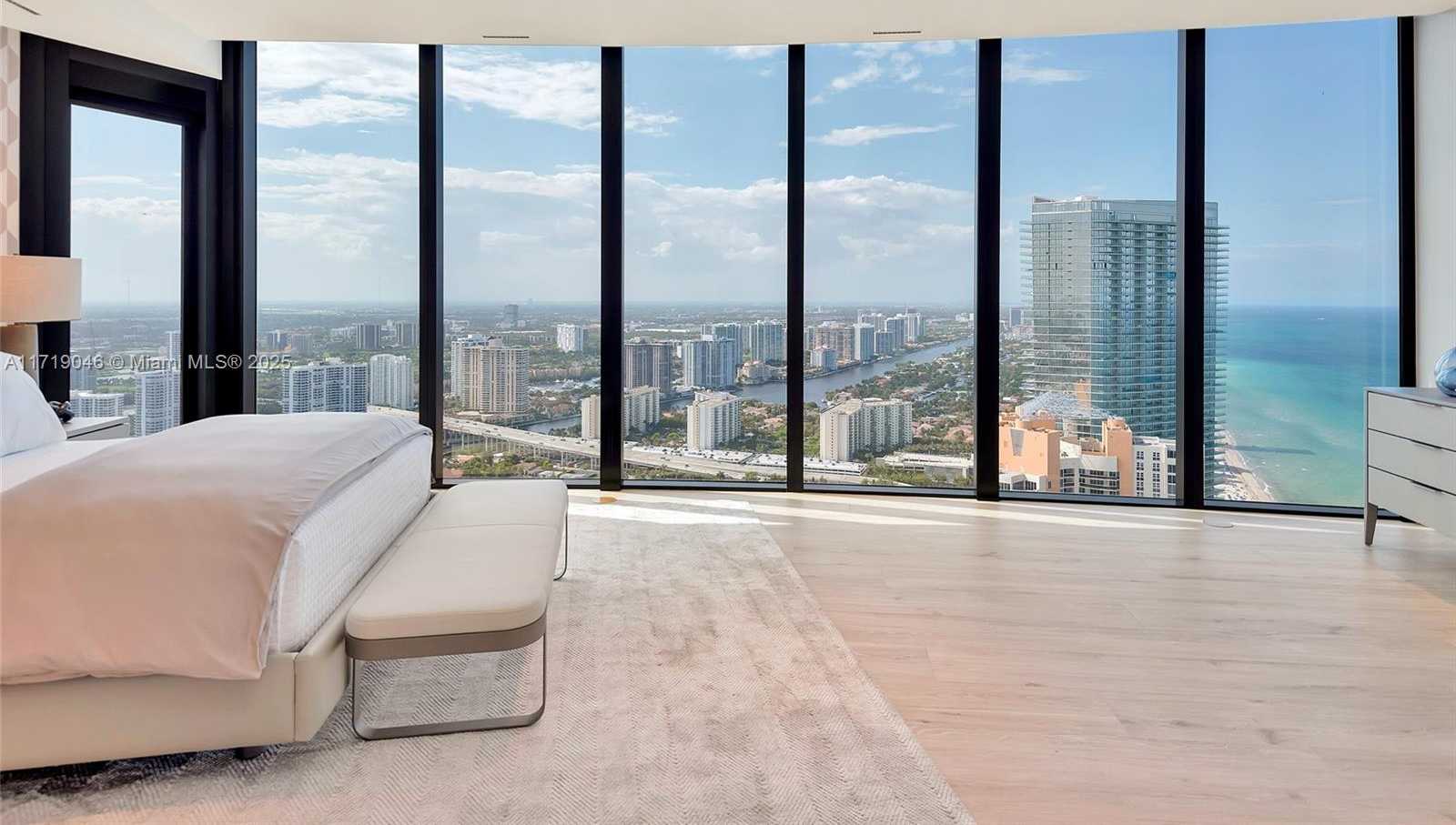 Small Image of 18555 COLLINS AVE #4705, Sunny Isles Beach Number 37
