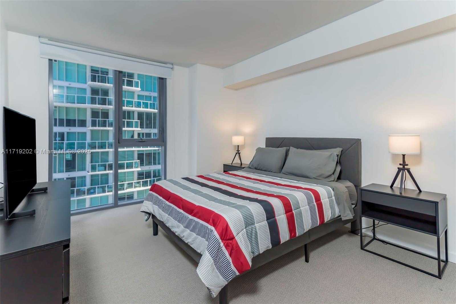 Small Image of 31 SOUTH EAST 6TH ST #1902, Miami Number 13
