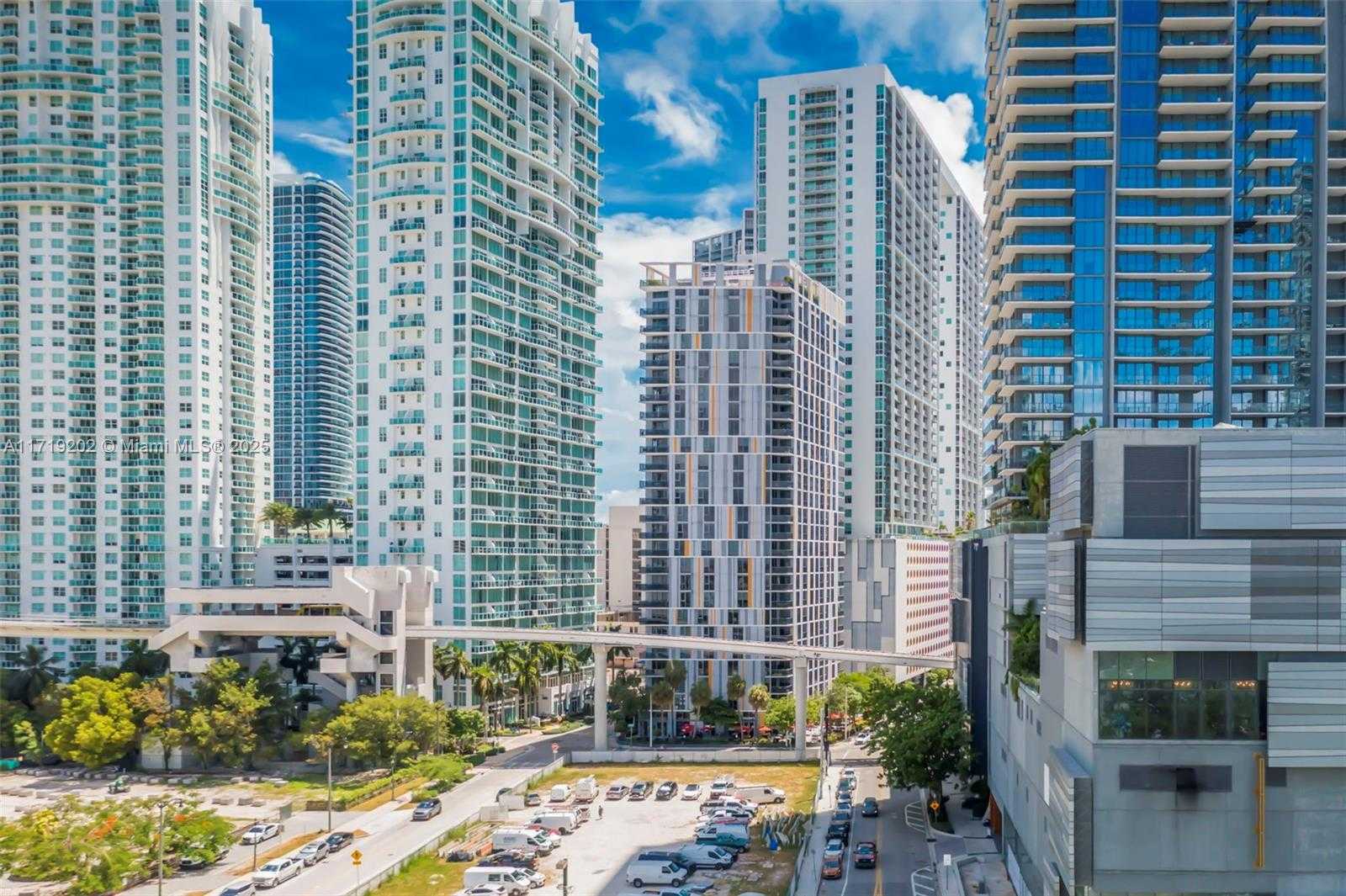Small Image of 31 SOUTH EAST 6TH ST #1902, Miami Number 23