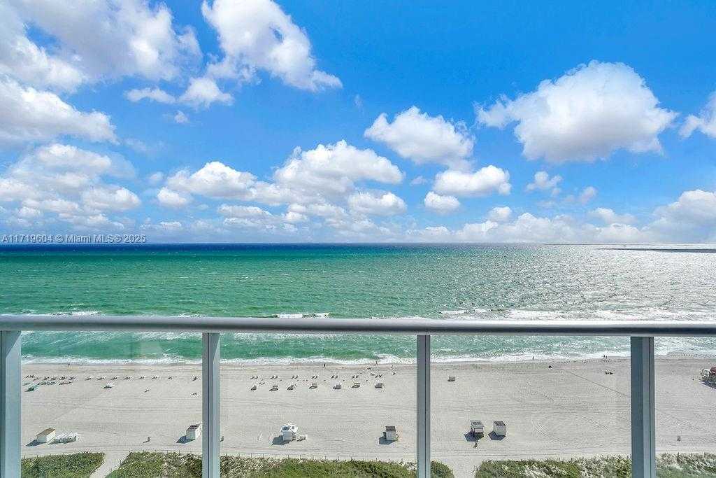 Small Image of 3737 Collins Ave, Miami Beach, FL 33140, USA Number 9