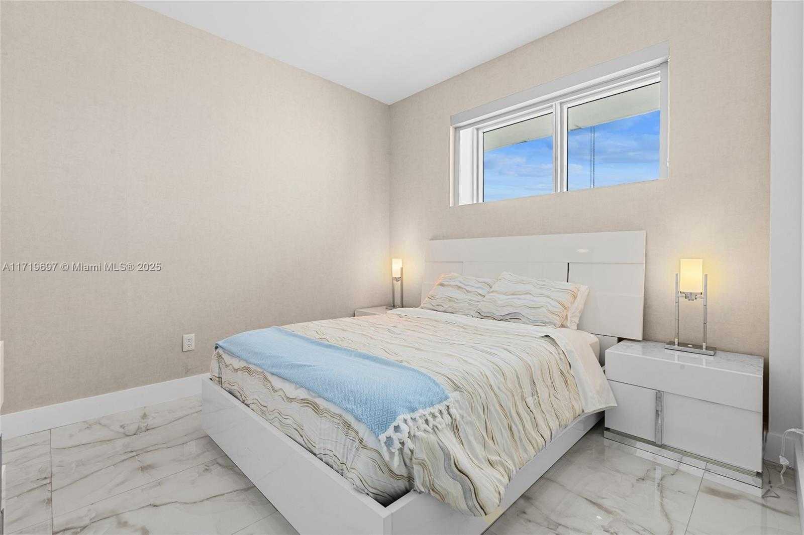 Small Image of 2900 NORTH EAST 7TH AVE #4104, Miami Number 25