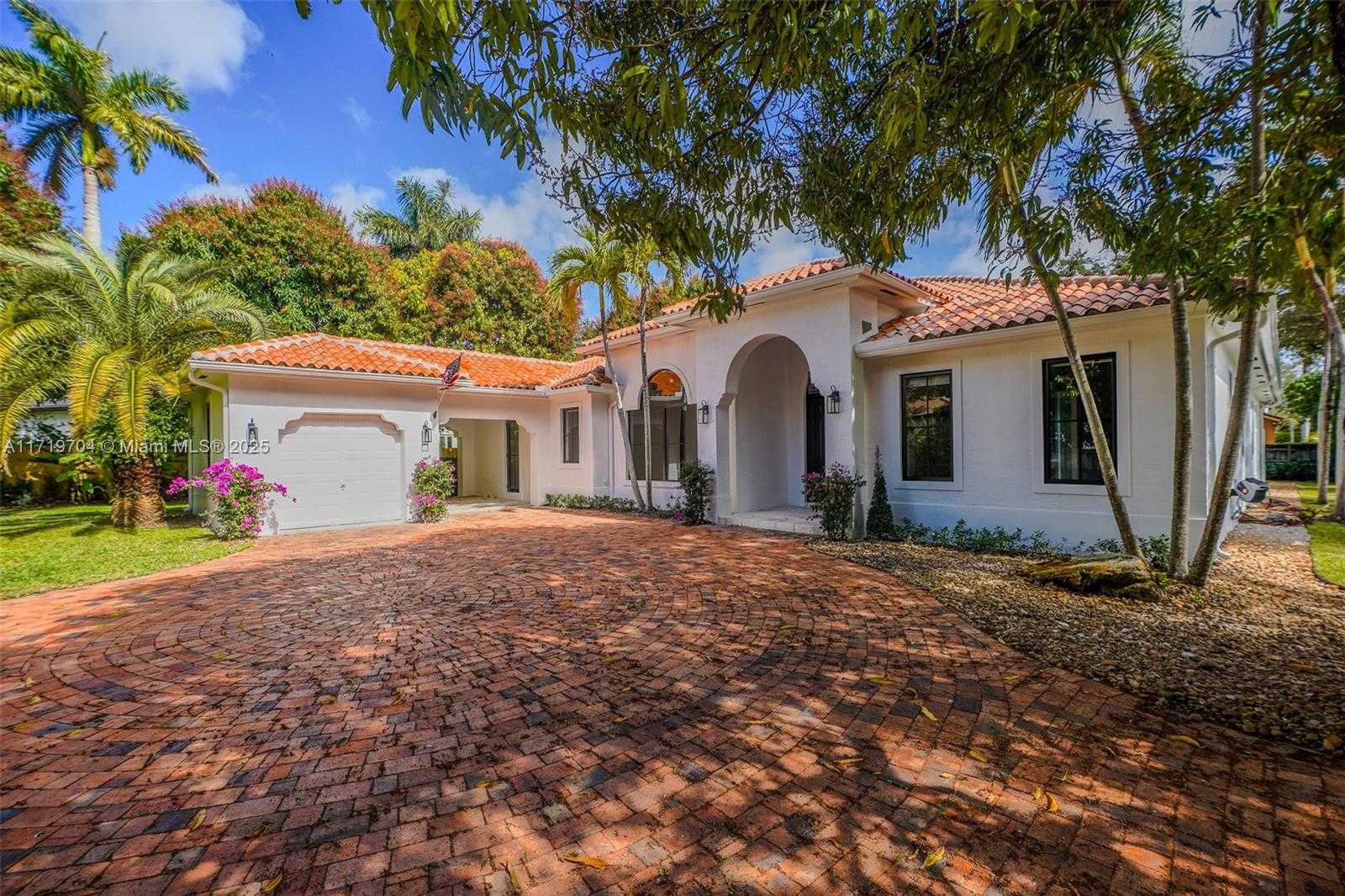 Small Image of 7935 SOUTH WEST 168TH ST, Palmetto Bay Number 5