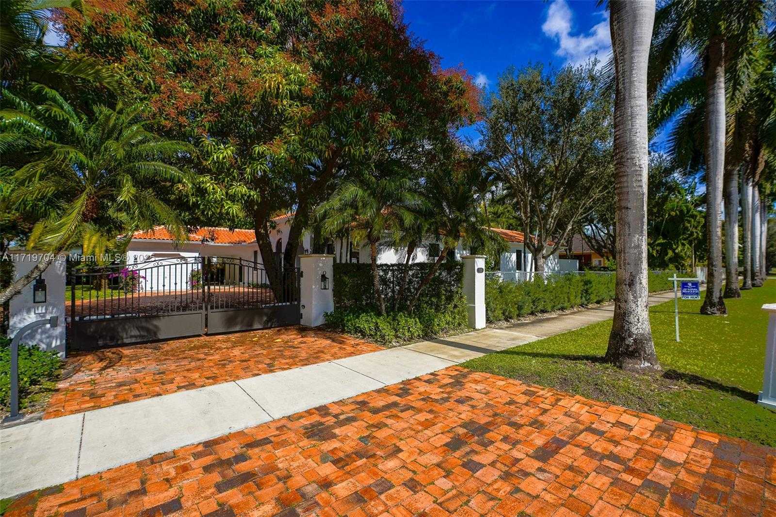 Small Image of 7935 SOUTH WEST 168TH ST, Palmetto Bay Number 51