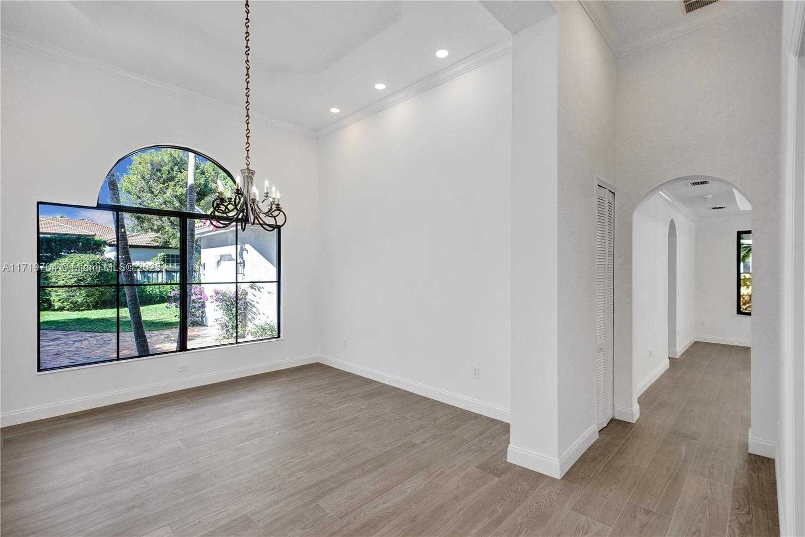 Small Image of 7935 SOUTH WEST 168TH ST, Palmetto Bay Number 8