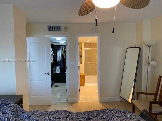 Small Image of 251 174TH ST #1112, Sunny Isles Beach Number 17