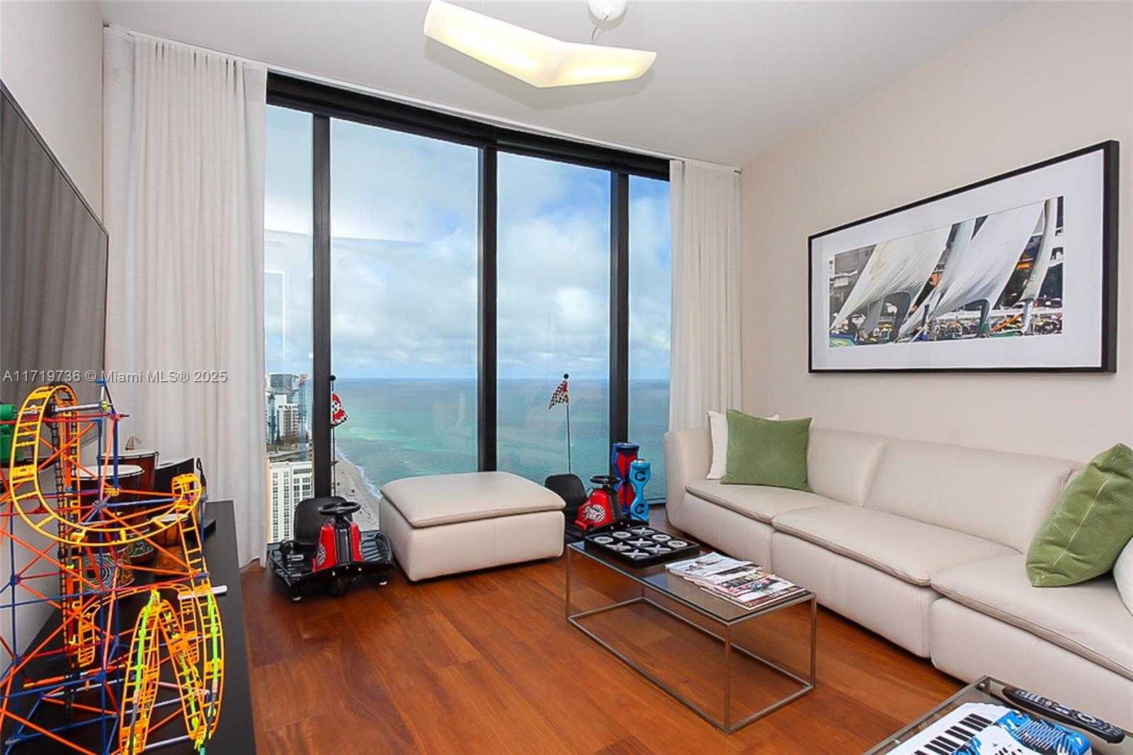 Small Image of 18555 COLLINS AVE #4605, Sunny Isles Beach Number 31