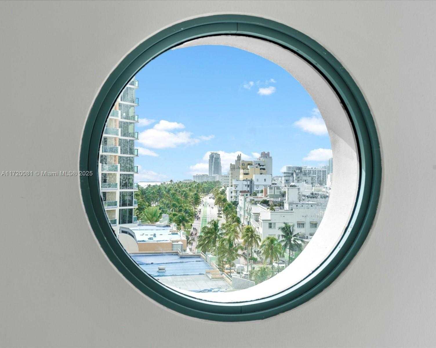 Small Image of 1500 OCEAN DR #708, Miami Beach Number 17