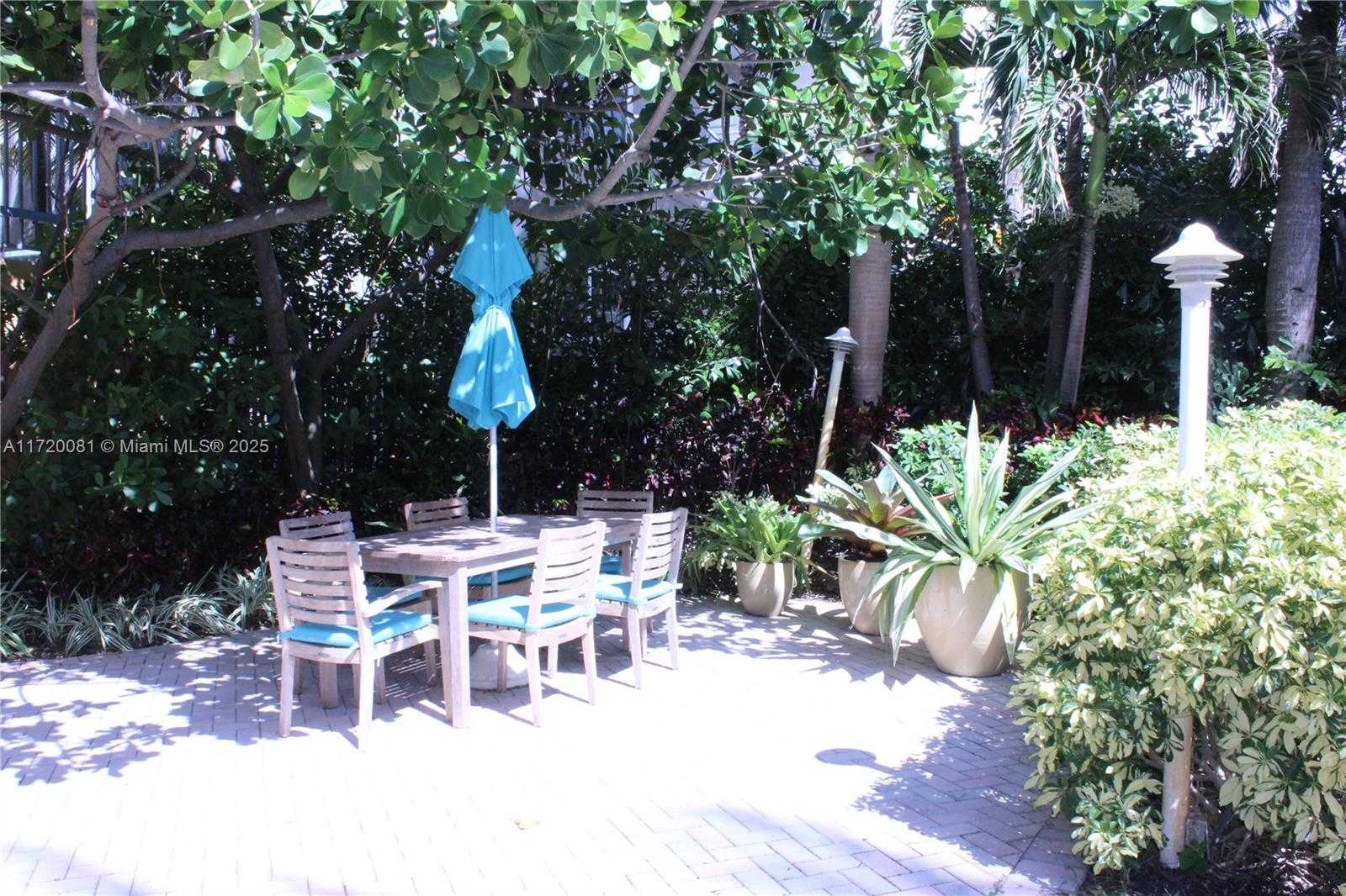 Small Image of 1500 OCEAN DR #708, Miami Beach Number 31