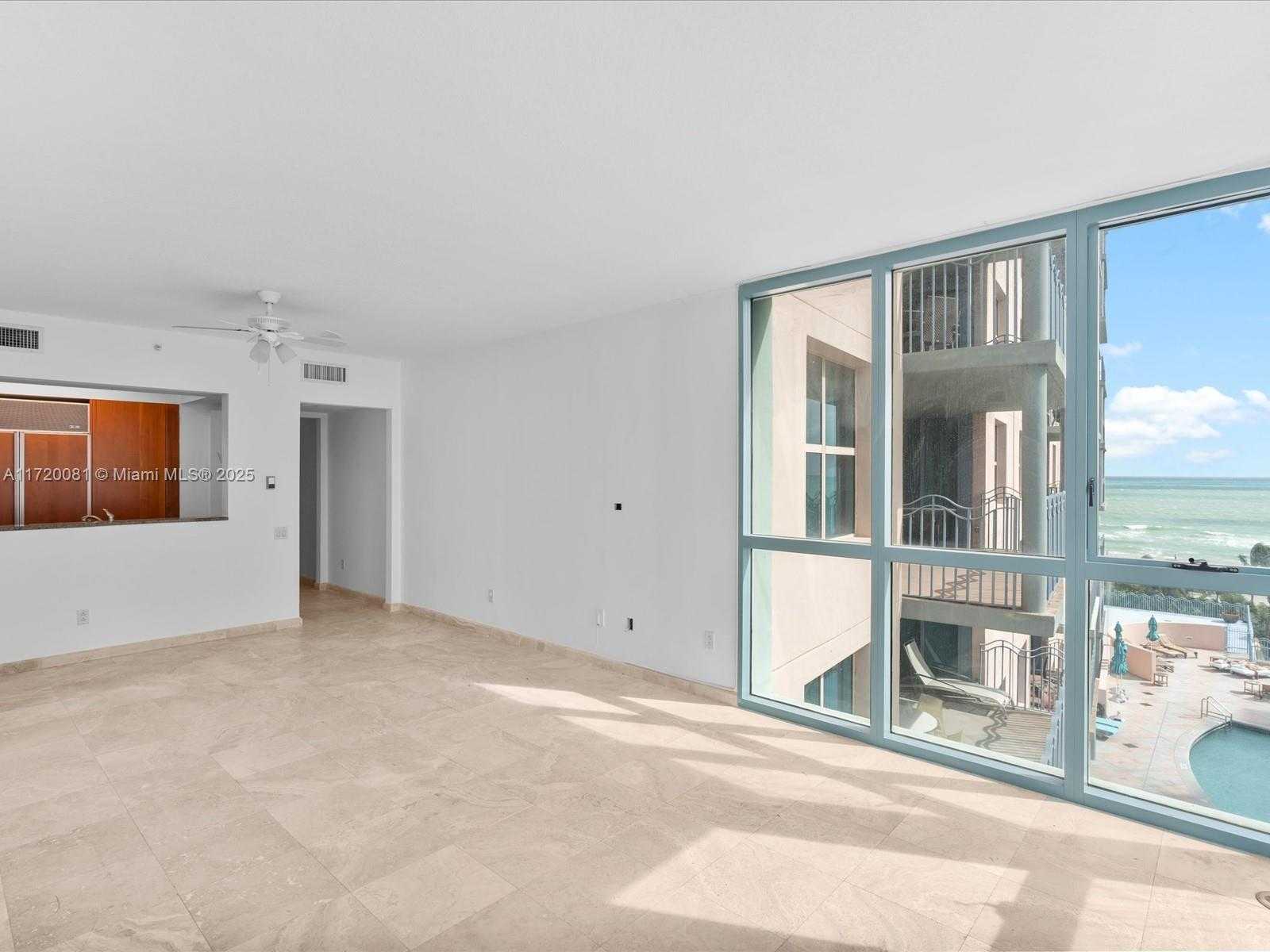Small Image of 1500 OCEAN DR #708, Miami Beach Number 7