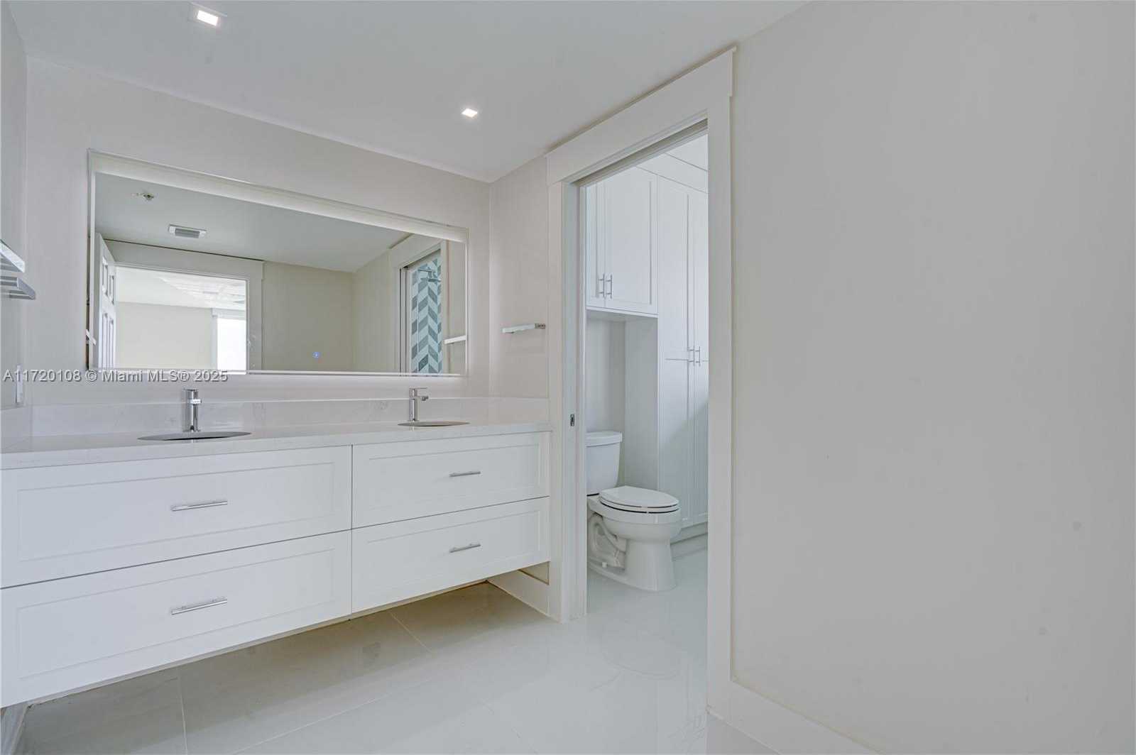 Small Image of 275 NORTH EAST 18TH ST #PH-07, Miami Number 12