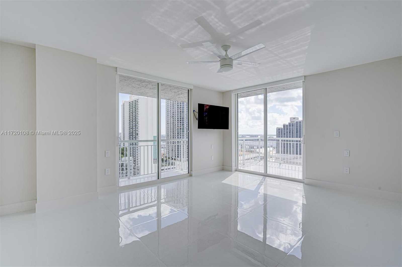 Small Image of 275 NORTH EAST 18TH ST #PH-07, Miami Number 23