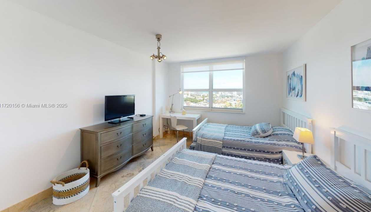 Small Image of 90 ALTON RD #1203, Miami Beach Number 10