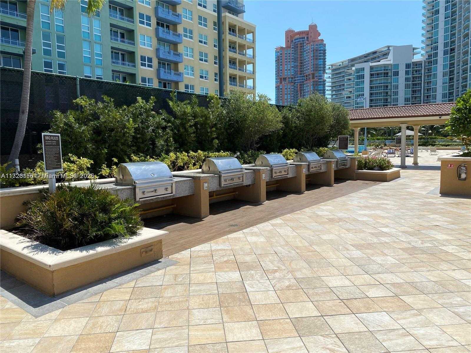 Small Image of 90 ALTON RD #1203, Miami Beach Number 15
