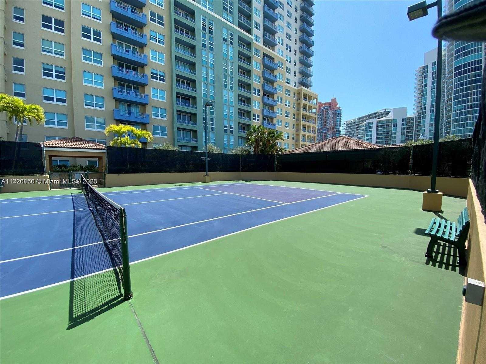 Small Image of 90 ALTON RD #1203, Miami Beach Number 16