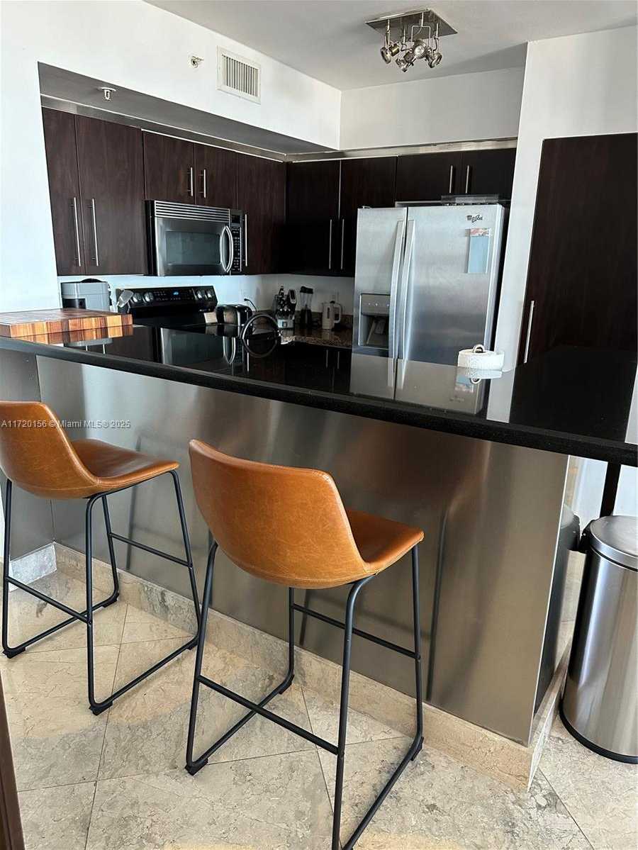 Small Image of 90 ALTON RD #1203, Miami Beach Number 4