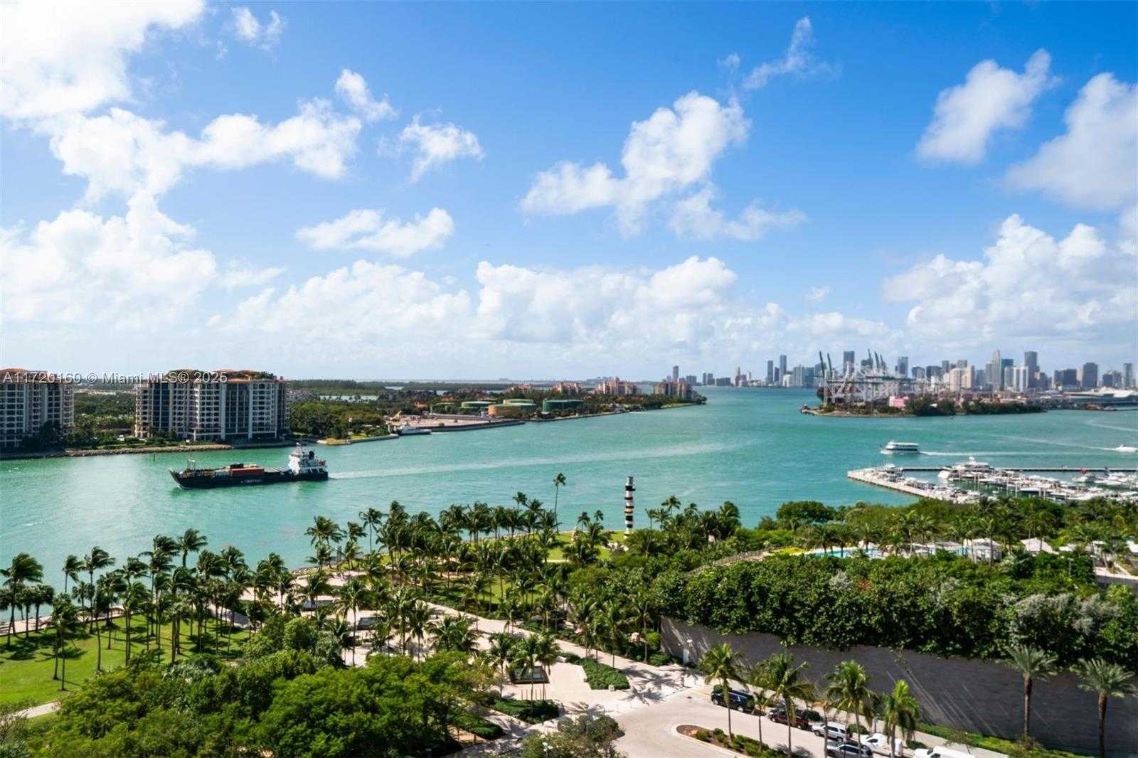 Small Image of 300 SOUTH POINTE DR #1501, Miami Beach Number 38