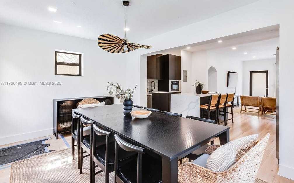 Small Image of 235 NORTH WEST 50TH ST, Miami Number 22