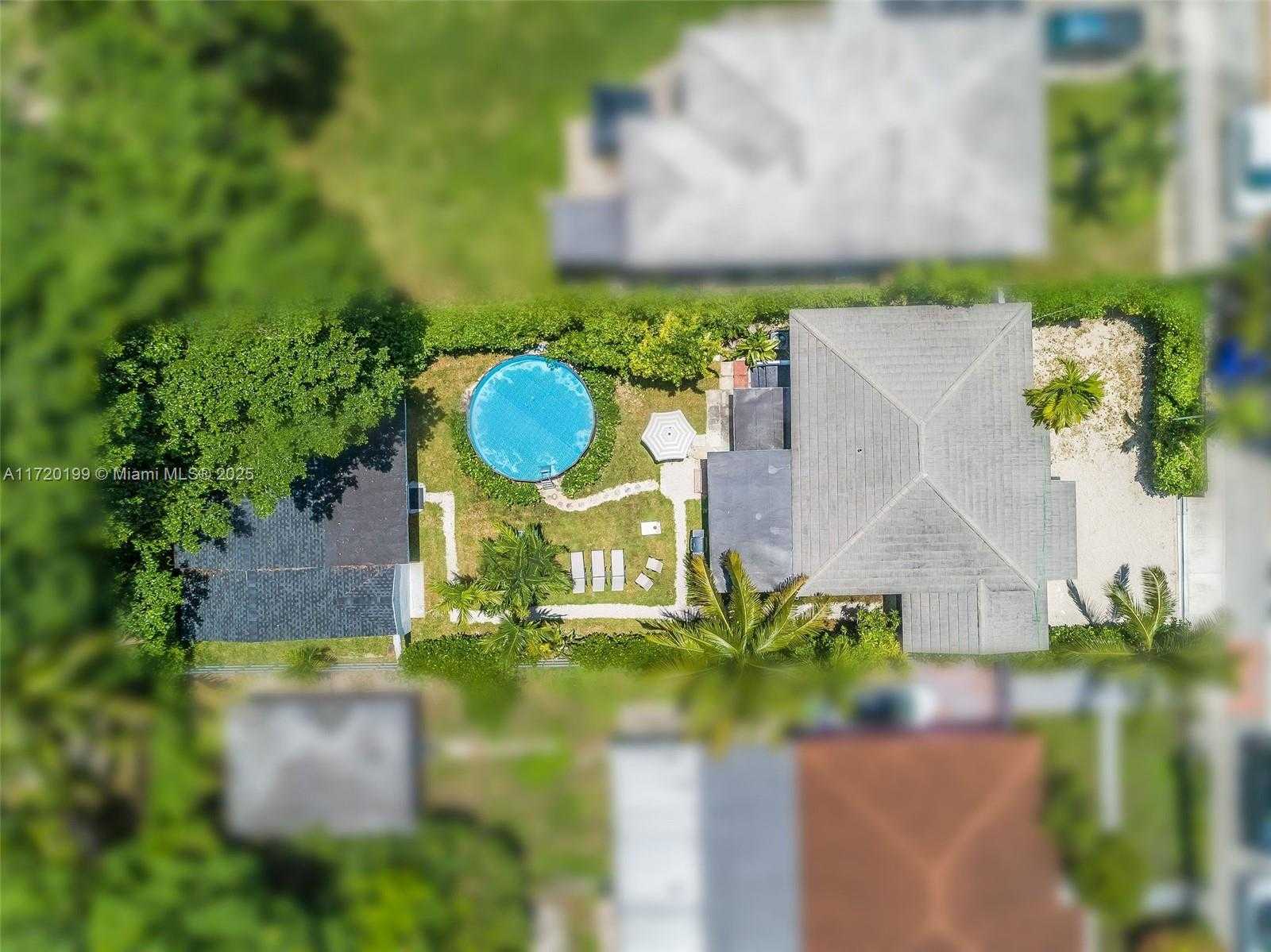 Small Image of 235 NORTH WEST 50TH ST, Miami Number 41