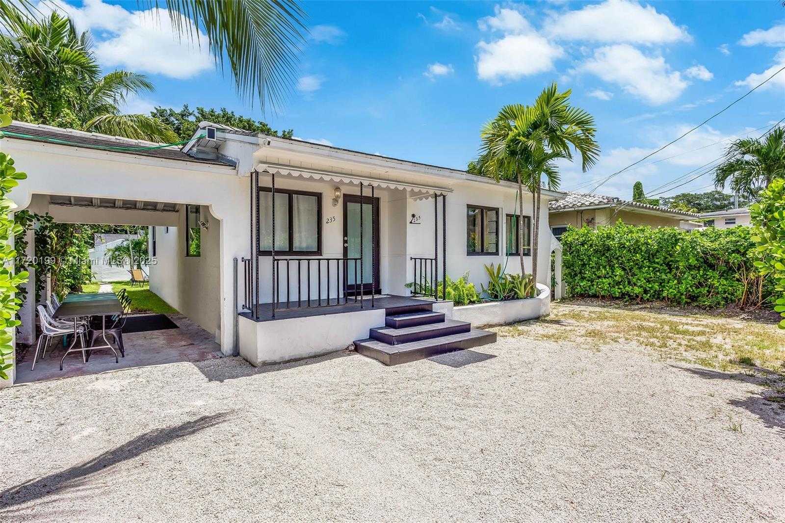 Small Image of 235 NORTH WEST 50TH ST, Miami Number 46